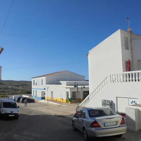 Villa Carrapateira Holiday home *
